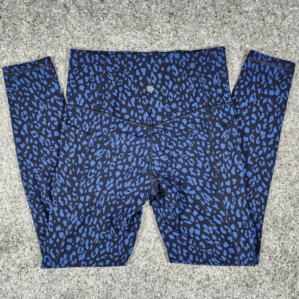 Athleta Salutation Stash Tight 7/8 Women Small Blue Leopard Print Pockets EUC